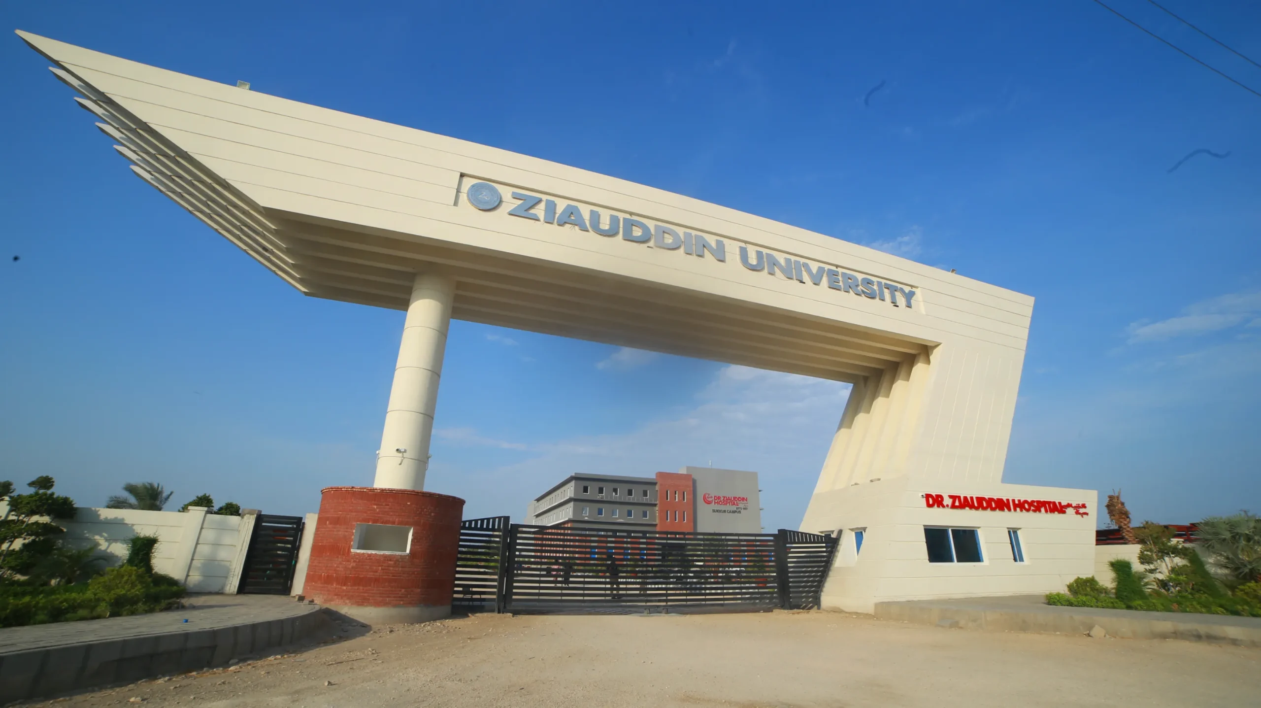 The Dubai Frame ✖<BR> The ZU Sukkur Campus ✔